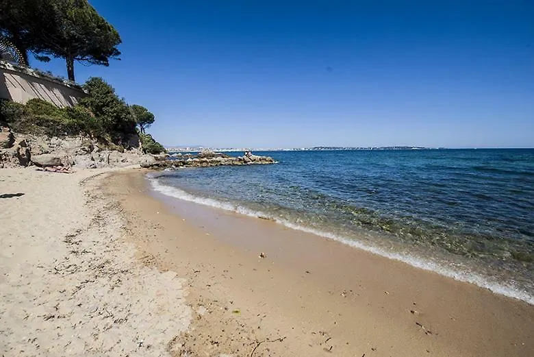 Holiday Home With Beautiful Sea View Golfe-Juan