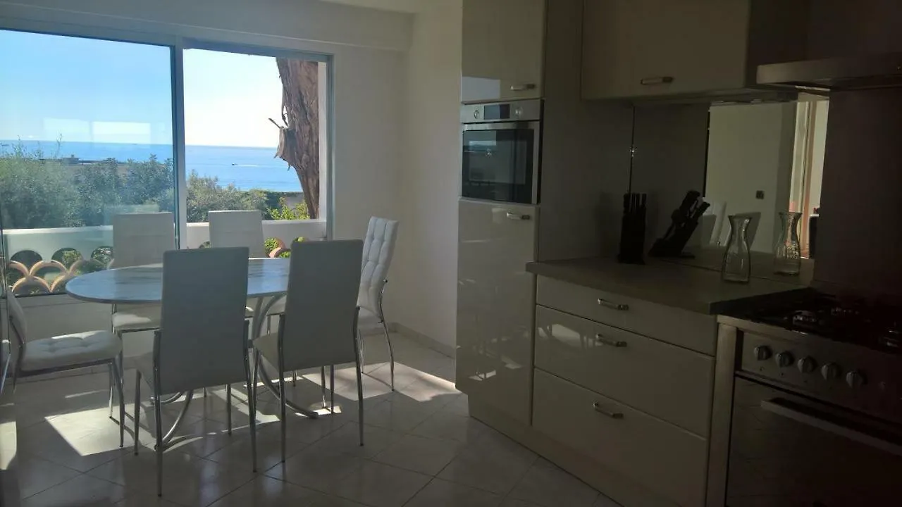 Holiday Home With Beautiful Sea View Golfe-Juan